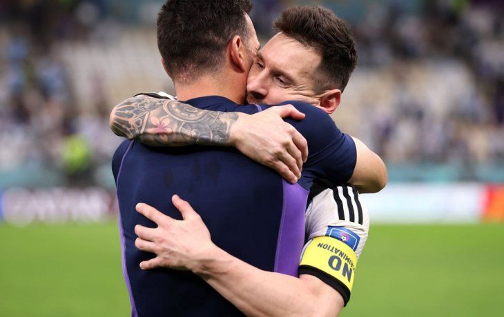 La ausencia de Lionel Messi y Scaloni modificó el operativo previsto para el regreso de la Selección argentina.