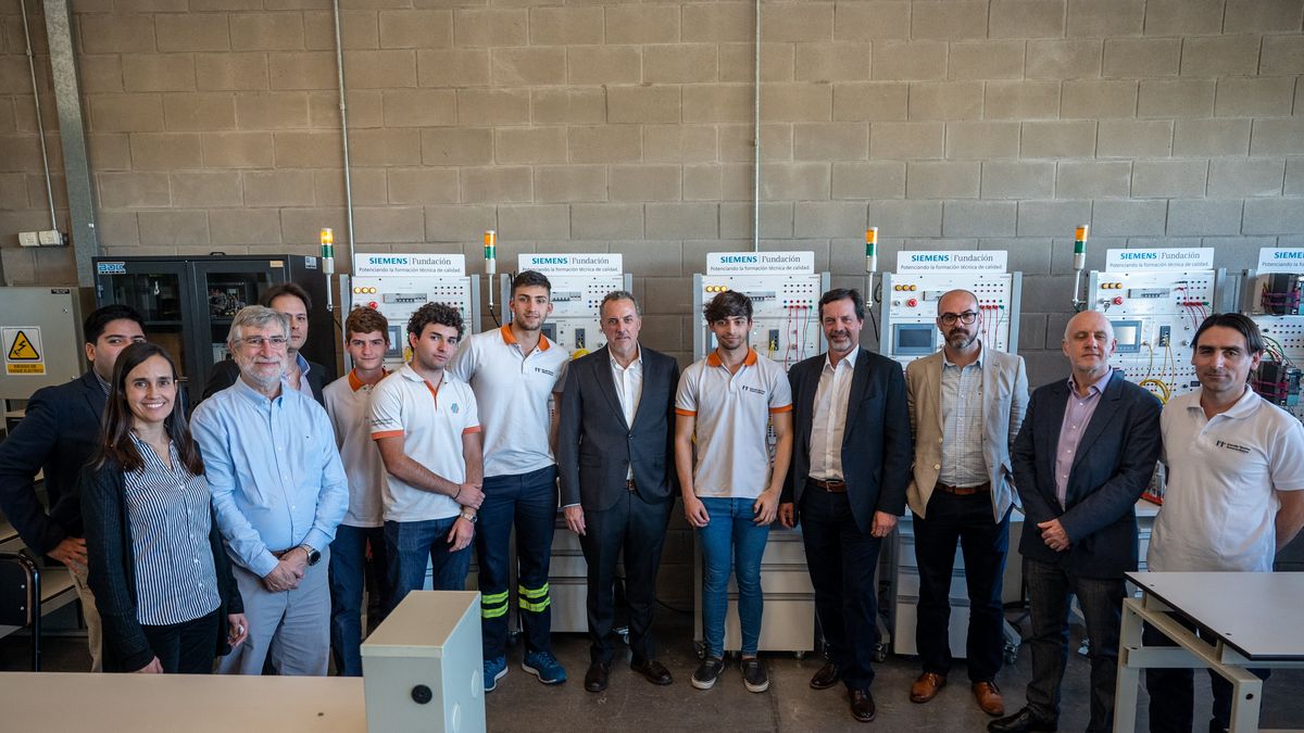 Tenaris, Siemens y FESTO se unen para potenciar la empleabilidad con un Centro de Capacitación y Certificación Tecnológica en la Escuela Técnica Roberto Rocca