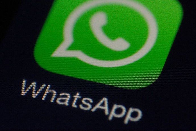 WhatsApp estrenó los famosos “Canales”, parecido al de Instagram, una herramienta con la que podés enterarte de todo lo que realiza ya sea una persona o un medio de comunicación, con el fin de mantenerte informado o actualizado.