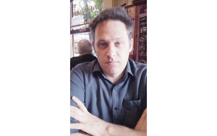 ámbito.com | Martín Sivak. “Cuando mi padre tomó la empresa estaba en mala situación, era marginal en el mundo de los negocios.”