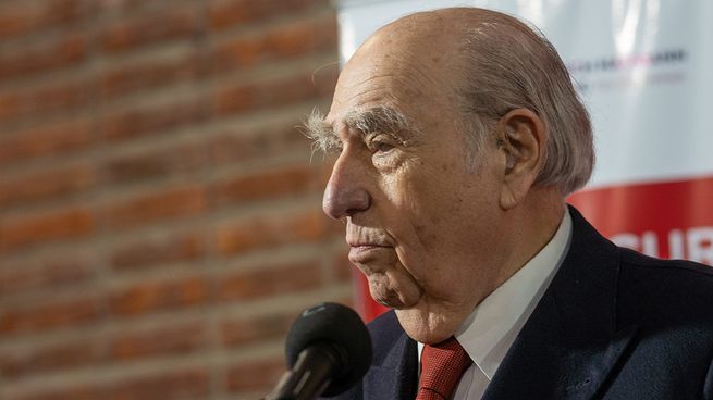 El expresidente Julio María Sanguinetti consideró a Gabriel Oddone como una persona seria para conducir el MEF.