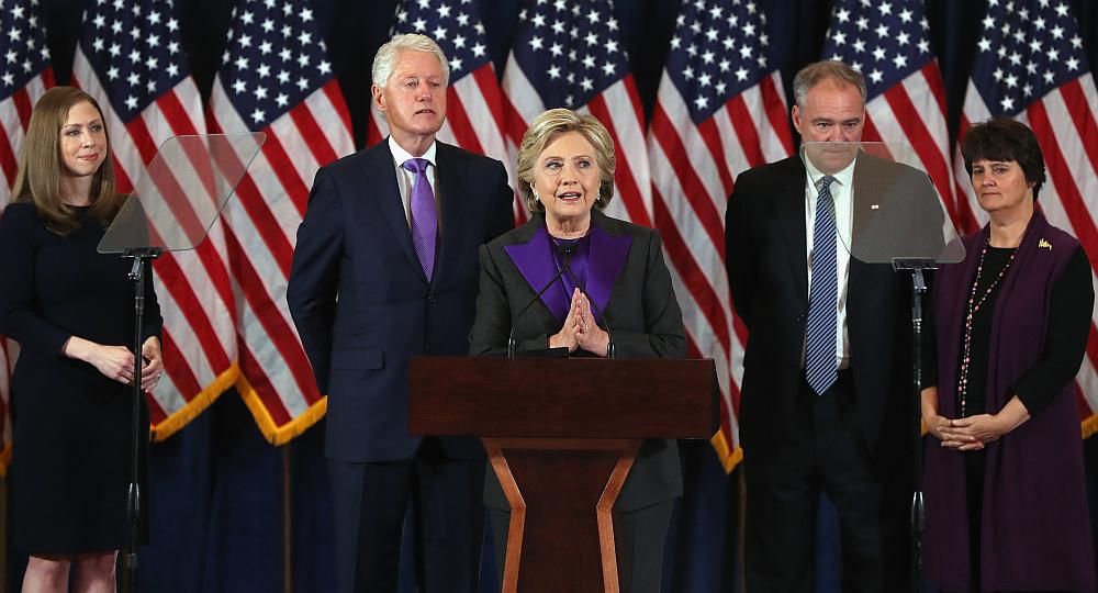 Hillary, tras la derrota: Espero que Trump sea un presidente exitoso (foto 1)