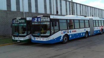 &nbsp;Más de 50 líneas de colectivos pertenecientes a la empresa DOTA se adhirieron al&nbsp; paro de 24 hs impulsado por el sector opositor a la UTA en rechazo al acuerdo paritario.