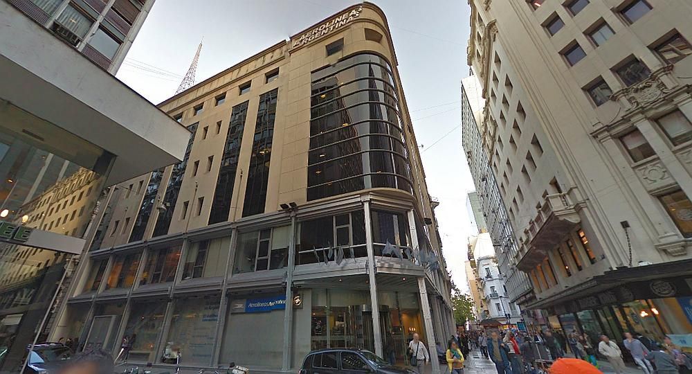 La empresa estatal concentró todas las operaciones comerciales de la Ciudad y el Conurbano en las oficinas de Perú 2, donde también ya se pusieron en alquiler pisos.