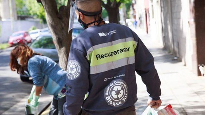 La Justicia ordenó reponer el traslado de cartoneros desde el Conurbano, que había sido suprimido por la CIudad.