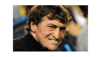 Falcioni seguirá al frente del primer equipo de Boca.
