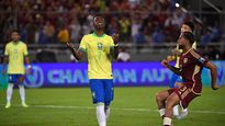 Vinicius tuvo un flojo partido en el que erró un penal.