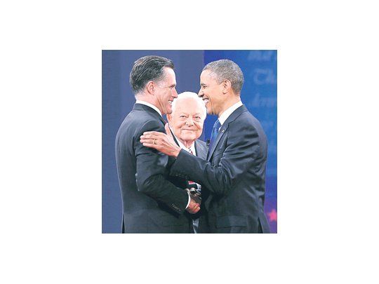 Mitt Romney y Barack Obama cerraron anoche sus debates televisivos.