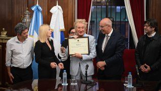 Rod Stewart fue reconocido en su paso por la Ciudad de Buenos Aires. Rod Stewart fue reconocido en su paso por la Ciudad de Buenos Aires.