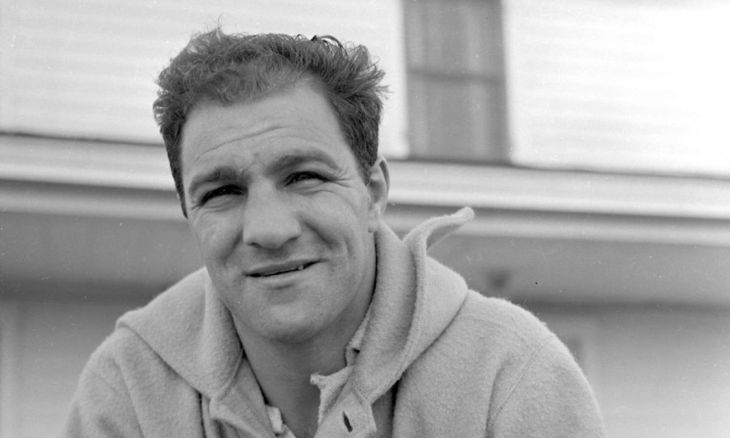 Marciano is one of the maximum legends of boxing. Marciano is one of the maximum legends of boxing.