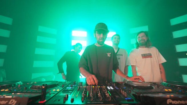 Bangalter tocó por primera vez en 16 años en París.
