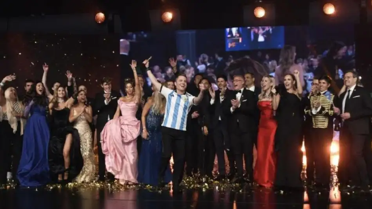 The reality show, Big Brother, was the winner of the night with the golden Martín Fierro and leaving open a debate about the contents of television today. The reality show, Big Brother, was the winner of the night with the golden Martín Fierro and leaving open a debate about the contents of television today.