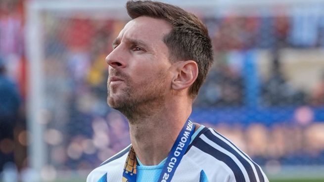 Se espera que el vuelo de Lionel Messi aterrice el martes entre las 5 y 7 de la mañana en Rosario.