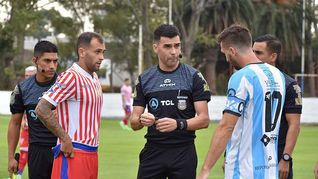 Lupani se negó a dirigir tras recibir amenazas en su celular.