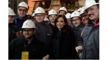 ámbito.com | Cristina en a inauguración de la nueva estación de desgasificado al vacío en la planta de Ternium Siderar.