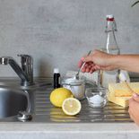 El jugo de la discordia: por qué lo que guardas en el refri podría marcar tu piel para siempre El jugo de la discordia: por qué lo que guardas en el refri podría marcar tu piel para siempre