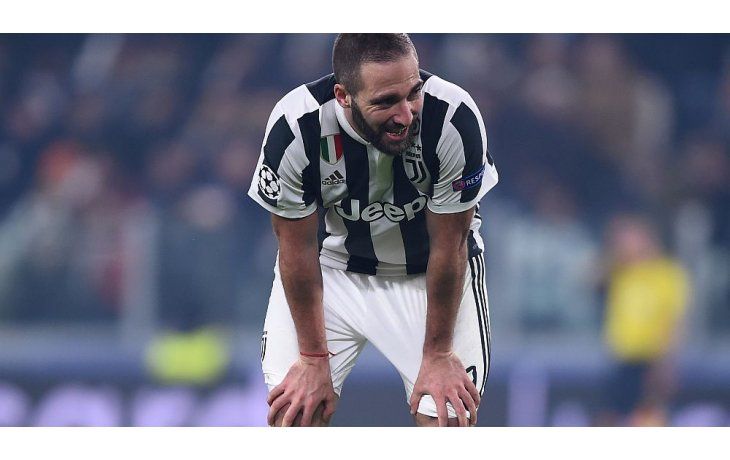 Higuaín será operado.