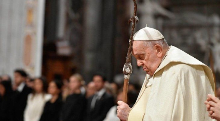 Papa Francisco: la salud del Pont&iacute;fice sigue en estado delicado.