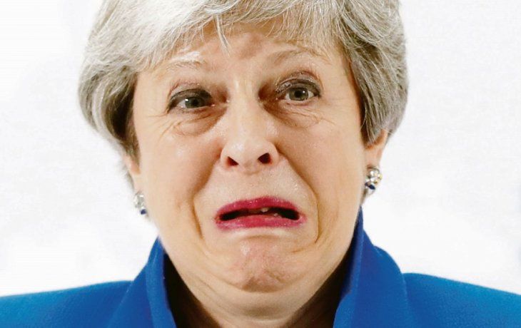 gesto. Perdida por perdida, Theresa May cedió en lo que había sido una línea roja y habilitó la posibilidad de otro referendo sobre el brexit.