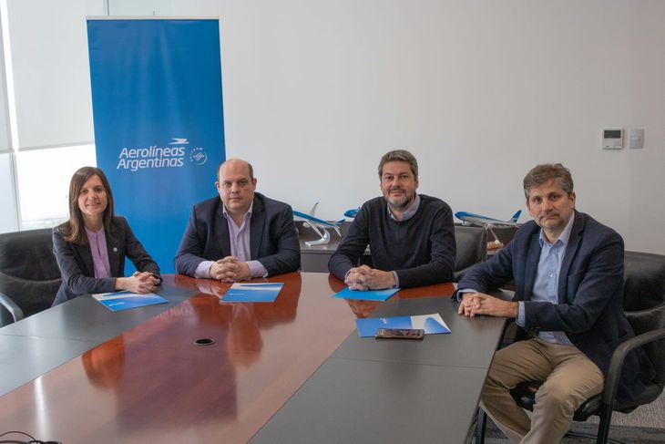 Aerolíneas Argentinas unirá Mar de Plata con Montevideo. Aerolíneas Argentinas unirá Mar de Plata con Montevideo.