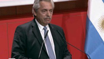 Alberto Fernández brindó un discurso en el Instituto de Estudios Políticos de París, durante su gira europea.&nbsp;