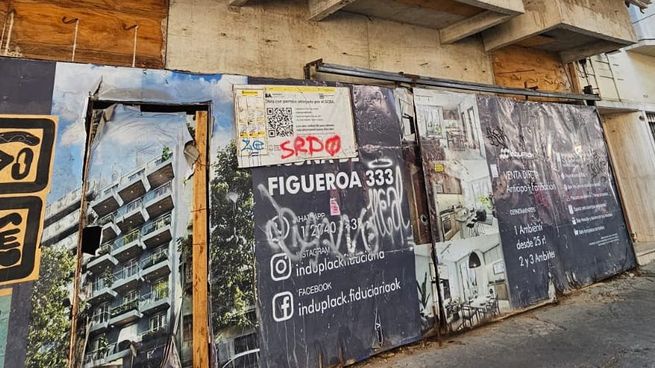 El edificio de Acuña de Figueroa que nunca se terminó. 