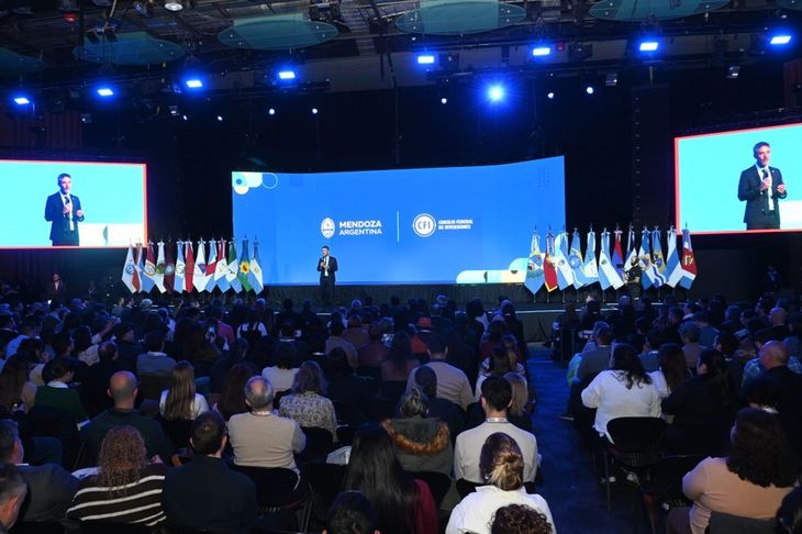 El evento cuenta con la participación de funcionarios de áreas culturales de todo el país. El evento cuenta con la participación de funcionarios de áreas culturales de todo el país.