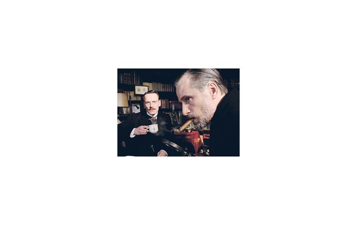 Viggo Mortensen y Michael Fassbender en «Un método peligroso», la historia de la relación entre Carl Jung y su paciente (luego amante y colega) Sabina Spielrein, y las objeciones de Sigmund Freud.