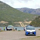 Investigan la muerte de una mujer en el lago Lácar.