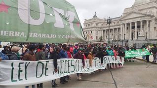 Cuatro días de protestas y acampe frente al Congreso en reclamo por una ley de acceso a la tierra