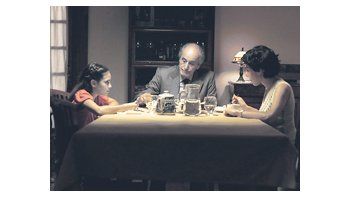 Alberto de Mendoza (que a los 88 años cumple uno de los trabajos más complejos de su dilatada carrera) y la notable niña Ailén Guerrero, encabezan el excelente elenco de «La mala verdad».
