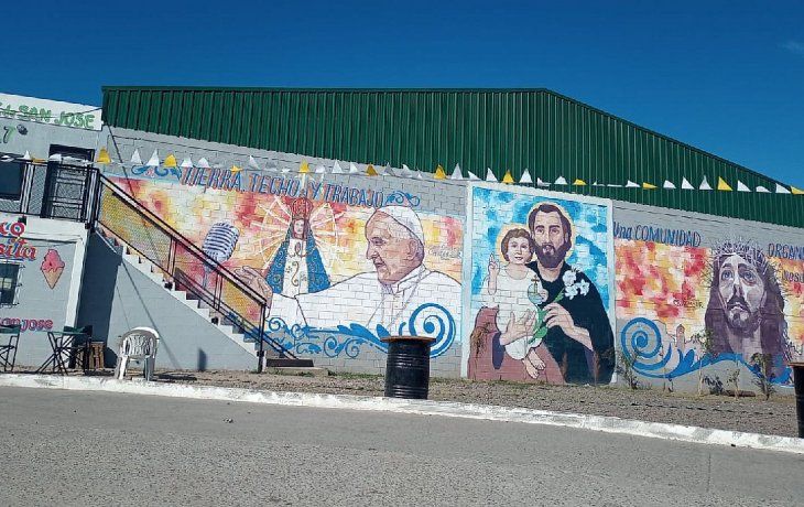 ámbito.com | Tierra Techo y Trabajo Mural.jpg
