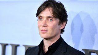 De cuánto es la fortuna de Cillian Murphy, el actor de Peaky Blinders y Oppenheimer. De cuánto es la fortuna de Cillian Murphy, el actor de Peaky Blinders y Oppenheimer.