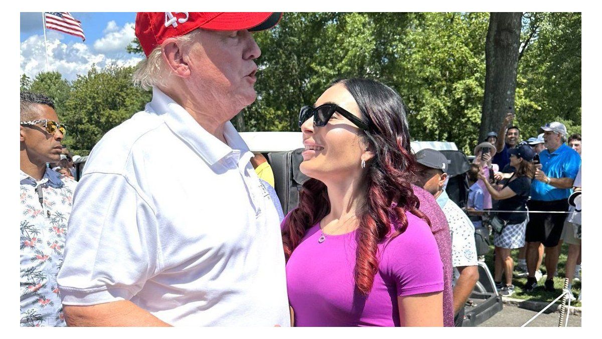 Who is Laura Loomer, the influencer and activist who travels with Donald Trump on the campaign trail