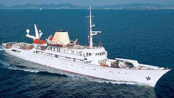 navegar en el yate de jackie kennedy y onnasis cuesta 700 mil euros por semana