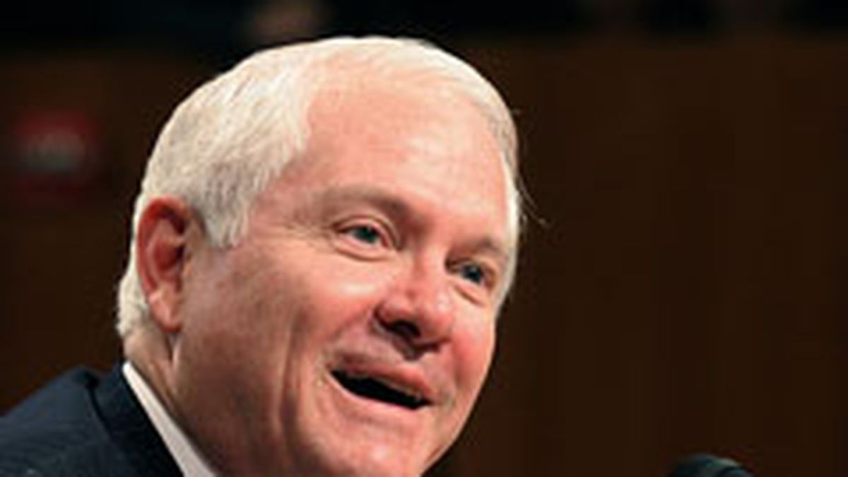 Confirmaron a Robert Gates al frente de la secretaría de Defensa de EEUU
