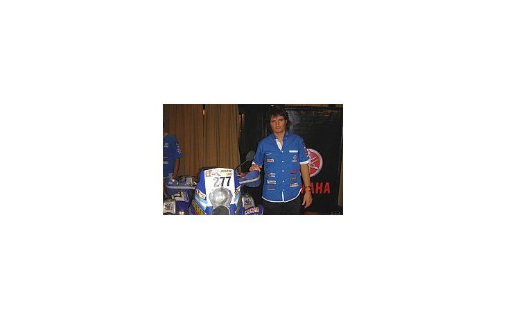 ámbito.com | Tras el accidente, Marcos Patronelli aseguró en conferencia de prensa que participará en el Dakar 2011 y defenderá el título.