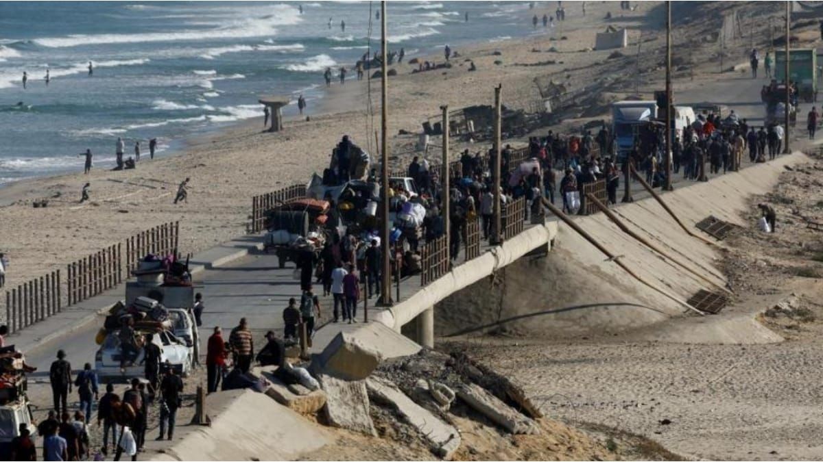 New stage? Humanitarian aid enters Gaza and Palestinians return to their homes after ceasefire